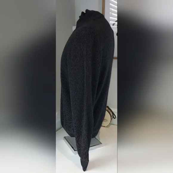 Amita Cashmere Blend Charcoal Gray Made in Italy Mock TurtleNeck NWT
